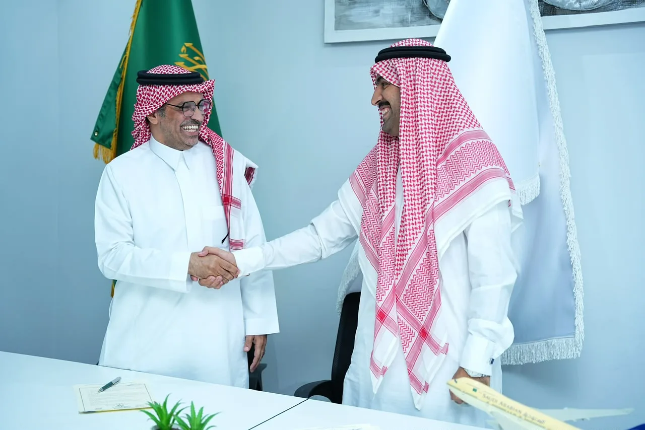 بصمة التغيير والجسور الجوية تجددان اتفاقية الشراكة السنوية لإدارة وتشغيل التسويق الرقمي لعدد من شركات المجموعة — 5